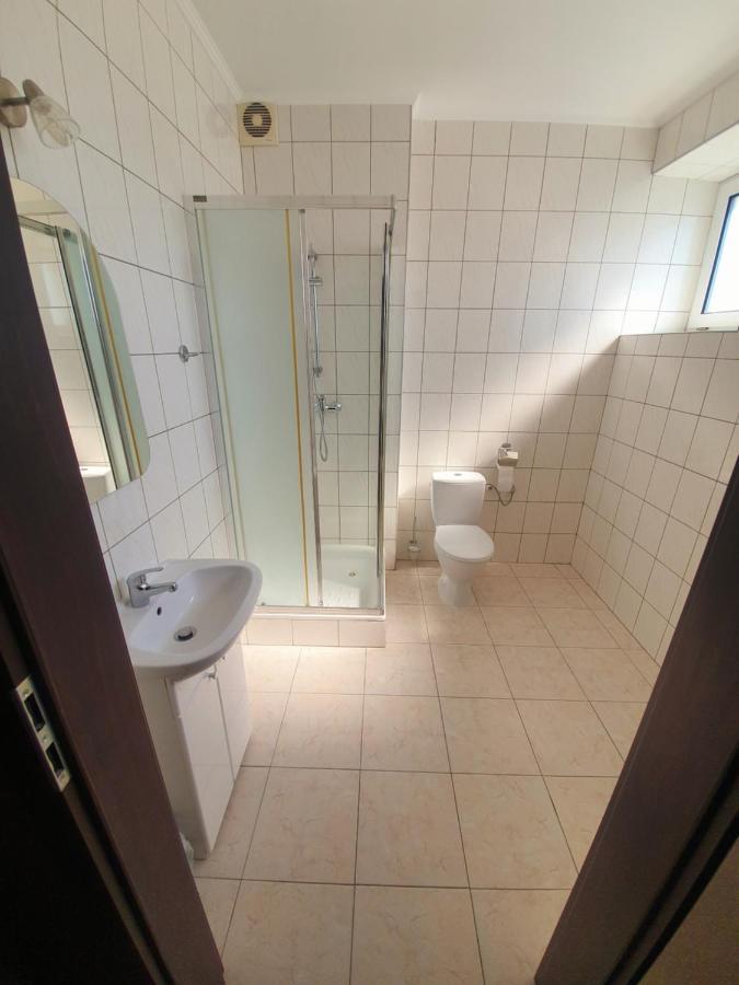 Lux Resort Kraśnik Екстериор снимка