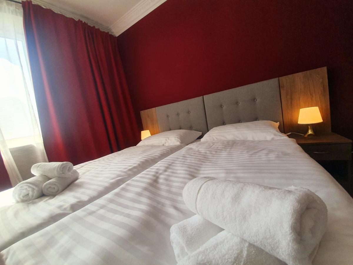 Lux Resort Kraśnik Екстериор снимка