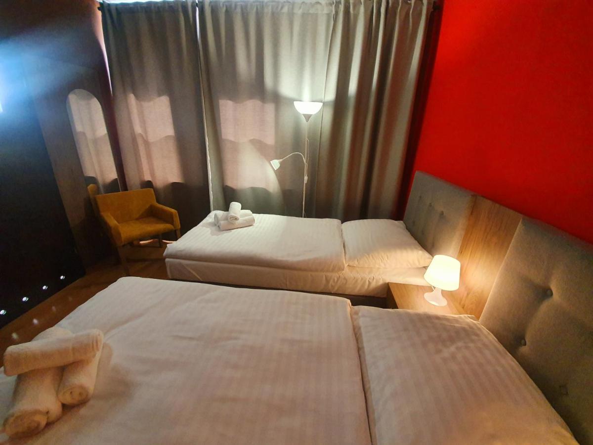 Lux Resort Kraśnik Екстериор снимка